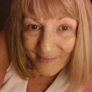 Meet your Posher, Pamela